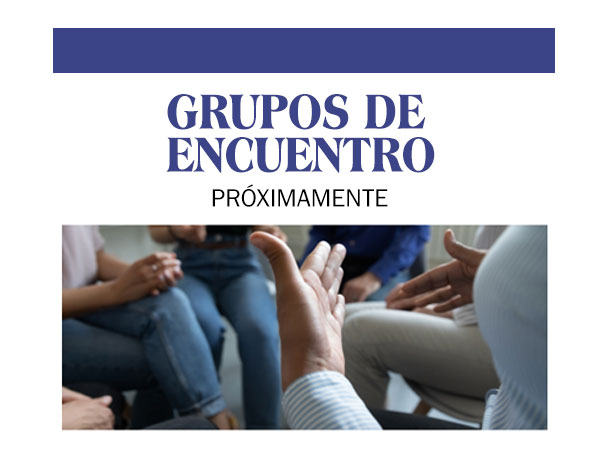 Un grupo de personas hablando